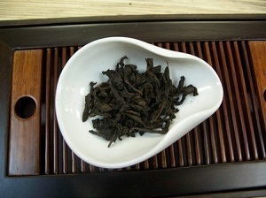 A ritka vörös köpenyt tea története, tulajdonságok, alkalmazások, titkok (nagy piros köpenyt tea) A ritka vörös köpenyt tea története, tulajdonságok, alkalmazások, titkok