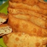 Receptek burgonyát egy serpenyőben, kartofan (pan) Receptek burgonyával egy serpenyőben, kartofan