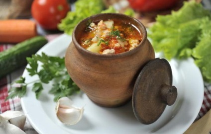 Рецепти супу в горщиках в духовці, секрети вибору інгредієнтів і