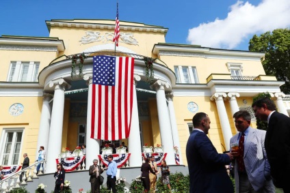 Szankciókat maguk, hogy várja a magyar munkások amerikai nagykövetség