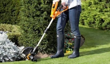 Planter fű és egyéb szükséges eszközöket a munka (gyep) Planter fű és egyéb szükséges eszközöket a munka