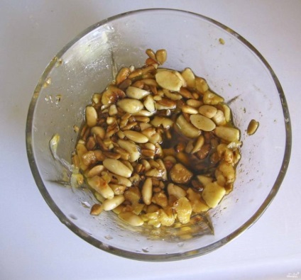 Makréla a sütőbe paradicsom - egy lépésről lépésre recept fotók a (élelmiszer) Makréla a sütőbe paradicsom - egy lépésről lépésre recept fotók