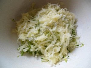 Leves uborka - egy recept lépésről lépésre képek (leves cukkinivel) Leves uborka - egy recept lépésről lépésre fotók