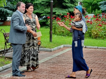 Esküvő Nalchik (megbízott MILF arc) Esküvő Nalchik