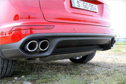 Test Drive BMW X5 m ellen Porsche Cayenne turbo s