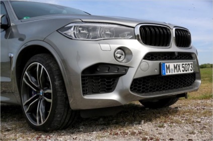 Test Drive BMW X5 m ellen Porsche Cayenne turbo s (csak) Test Drive BMW X5 m ellen Porsche Cayenne turbo s