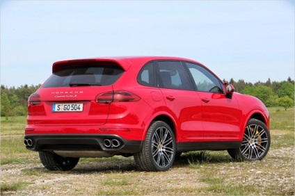 Test Drive BMW X5 m ellen Porsche Cayenne turbo s