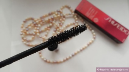 Mascara szempillaspirál tökéletes a Shiseido -, fényképek és ár