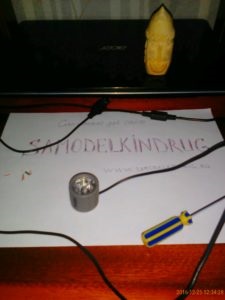Usb-lámpa a kezét, Samodelkin mindegyik (a) Usb-lámpa a kezét, minden Samodelkin