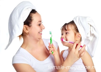 Ápolás gyermekek fogtisztítás és a megelőzés a fogszuvasodás
