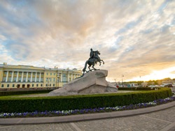 A Guide to Budapest nevezetességeit - Utazási Iroda A Guide to Budapest nevezetességeit - Utazási Iroda „én