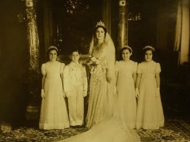 Feleségül egy herceg 11 lenyűgöző esküvői ruhák híres uralkodók
