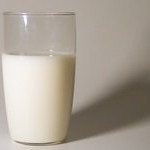 Vodka tejjel - mossa le, akkor egy koktélt, és mi kezeljük (koktél) Vodka tejjel - mossa le, akkor egy koktélt, és mi kezeljük