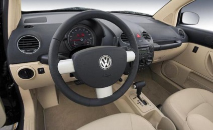 Volkswagen New Beetle jellemzőit, leírás és értékelés