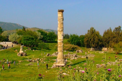 Temple of Artemis Efezusban emeletes épület, leírás, fotó