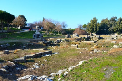 Temple of Artemis Efezusban emeletes épület, leírás, fotó