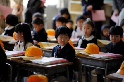 Japanese School (nevei japán iskolákban) japán iskola
