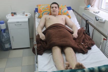 19 éves Dmitry Volodin, ágyhoz kötött, harc a jövőjük segítségével az emberek