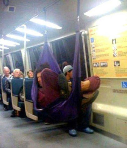 20 világos helyzetek, amelyek bármikor megtörténhet veled a metróban