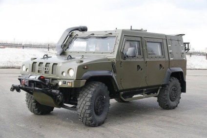 Páncélozott járművek «iveco 65e19wm» - magyar „Lynx” - Honvédségi Szemle