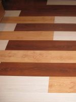 Mi a jobb - vagy laminált padló (parketta) Mi a jobb - vagy laminált padló