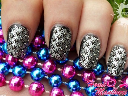 Nail design Bulonki fényképet manikűr mikroszkópikus (köröm) Nail design Bulonki fényképet manikűr microbeads