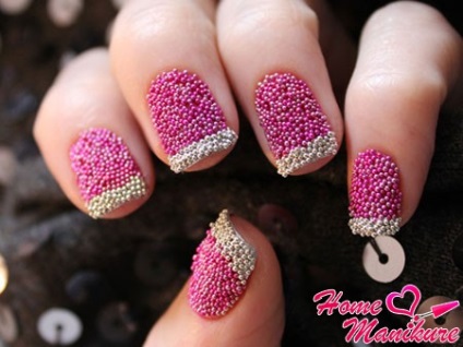 Nail design Bulonki fényképet manikűr mikroszkópikus (manikűr) Nail design Bulonki fényképet manikűr microbeads