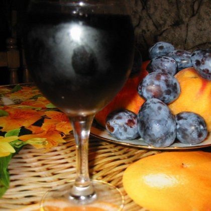 Házi szilva bor csinál öt lépést a tökéletes íz