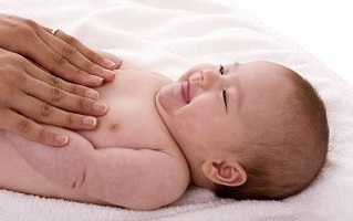 A két hónapos baba 2 hónapos a gyermek fejlődését