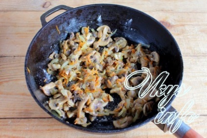 Gomba mártás recept fényképpel (mártás) Gombamártással recept fotókkal
