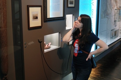 Interaktív és multimédiás technológiák a múzeumban, a Museum Iroda, ascreen telepítés (múzeum) Interaktív és multimédiás technológiák a múzeumban, a Museum Iroda, ascreen telepítés