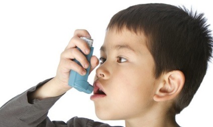 Hogyan lehet megállítani a köhögés egy gyerek minden kezelések