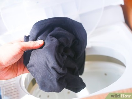 Hogyan lehet eltávolítani a régi vas-átcsoportosításról szóló ruházati