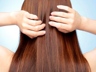 Hogyan törődik haj után Keratin kiegyenesítése