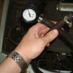 Hogyan mérjük az üzemanyag nyomás (vasút)