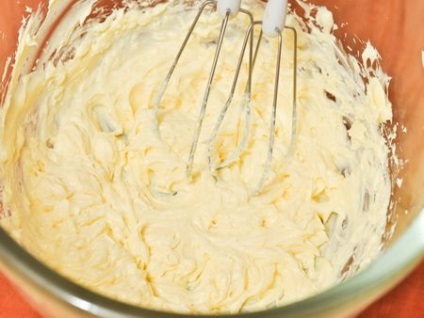 Cream mézes sütemény tejszín, puding, sűrített tejjel