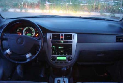 Lacetti szalon (Lacetti) Lacetti szedán