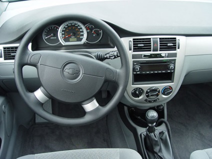 Lacetti limuzin (ülés középső kartámasz) Lacetti szedán