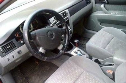 Lacetti Salon (szalon) Lacetti szedán