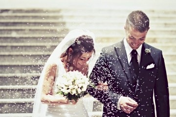 Szükséges esküvői jelek, hogy meg kell tudni, hogy a menyasszony a házasság előtt