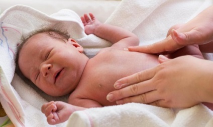 bélelzáródás újszülöttekben okoz és a tünetek