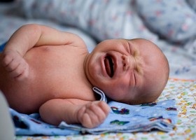 bélelzáródás csecsemők tünetek, okok