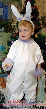 Karácsonyi jelmezek saját kezűleg, a farsangi jelmez egy fiú, hogyan kell egy ruha egy nyúl