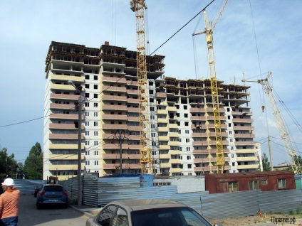 Áttekintés az új épületek Khorosheva 8