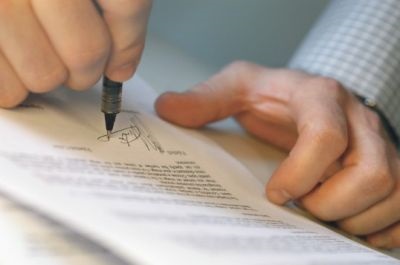 Tervezés (az ingatlan tulajdonosa) adomány a lakás Csinálok egy elkötelezettség, hogy a lakás