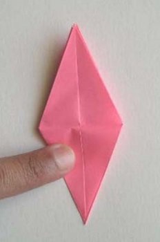 origami liliom