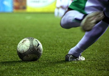 Szabályok hogyan kell helyesen elérje a labdát a labdarúgó