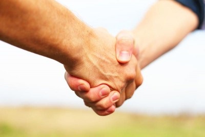 Helyesírás barátság segít erősíteni kapcsolatot az emberekkel