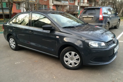 Szakmai autó eladás (autó) és a futás Moszkvában, látogatás autó diagnosztika