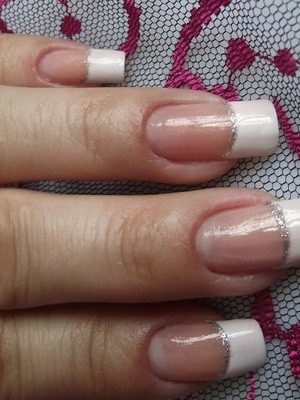 Egyszerű hétköznapi tervezés és manikűr köröm (tervezés) Egyszerű hétköznapi tervezés és köröm manikűr